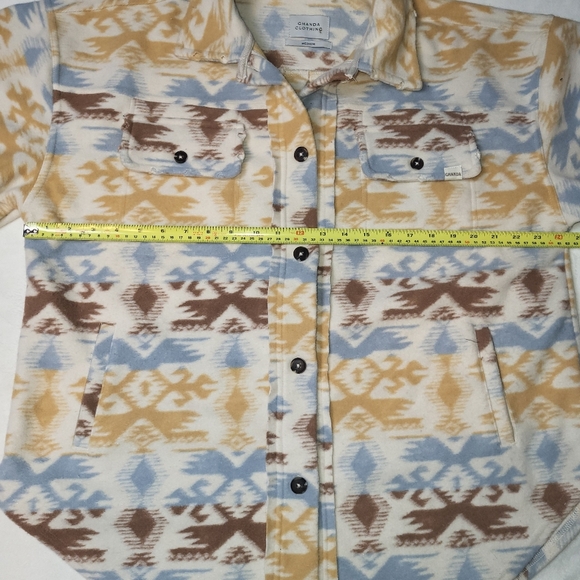 Ghanda Nevada Shacket Women's Size Medium Oversized Aztec Heavy - Picture 5 of 10
